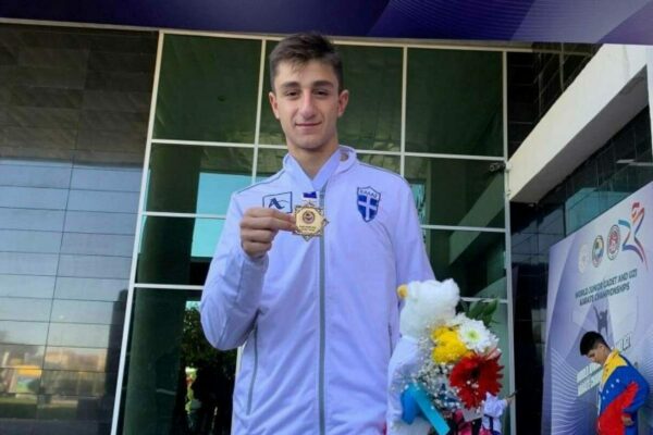 Παγκόσμιο U21, Ηλίας Ψωμάς: «Πίστευα από την αρχή ότι θα φτάσω στον τελικό – Αφιερώνω το χρυσό μετάλλιο στους γονείς μου»