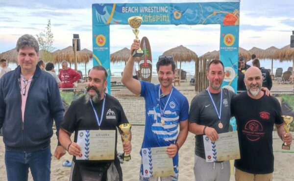 Πανελλήνιο Beach Wrestling: Πρωταθλήτρια Ελλάδας στους Άνδρες η Τραπεζούντα και οι Ολύμπιοι στις Γυναίκες